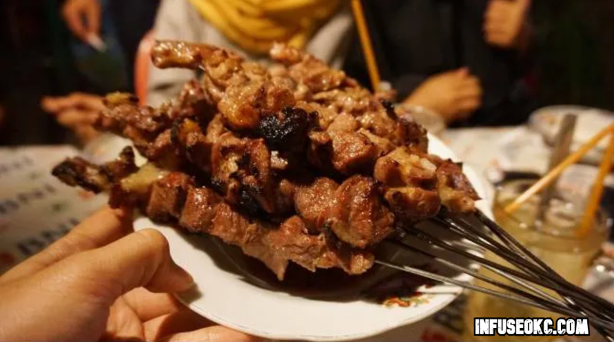 Lebih Sehat Direbus atau Dibakar? Ini Cara Sehat Masak Daging Kurban